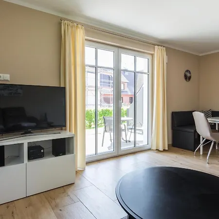 Hmuschelsucher, Birkenstrasse 7a, App 1 Zingst