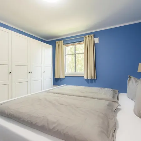 Apartman Hmuschelsucher, Birkenstrasse 7a, App 1 Zingst